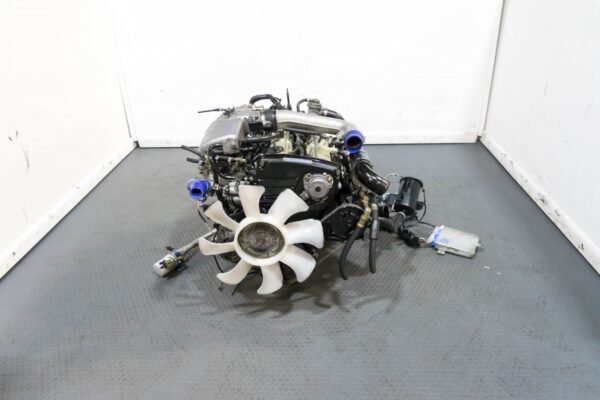 Nissan Skyline GTS-T RB20DET Engine with Transmission - Image 7