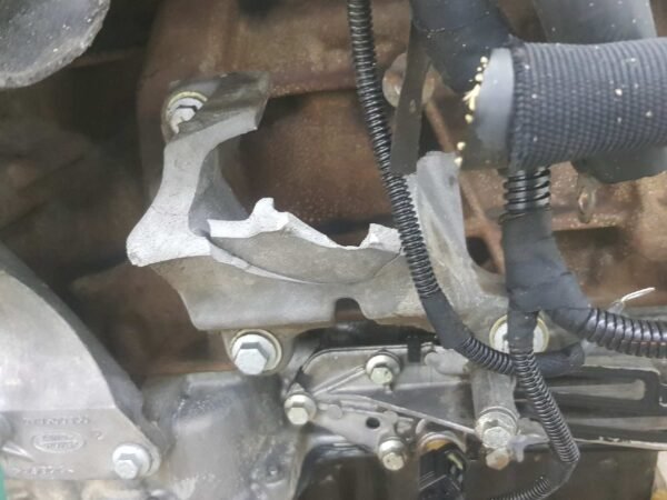 Land Rover Engine- DEFENDER Cabrio L316 - Image 3