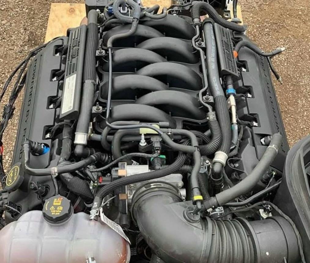 Ford Mustang GT350 Voodoo 5.2L Engine - Image 3
