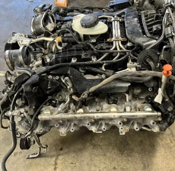 Mercedes-Benz W212/W218 CLS550 SL550 4.6 L Bi-Turbo V8 Engine - Image 4