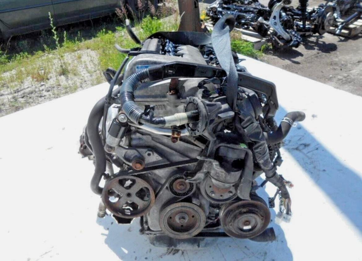 2004 Toyota Corolla XRS 1.8L 5-Speed 1ZZ-FE Engine - Image 2