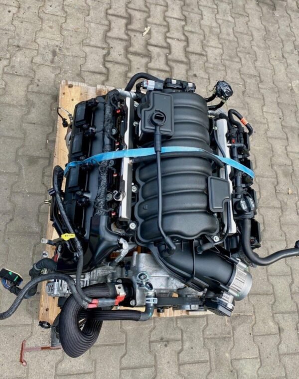 DODGE CHRYSLER COMPLETE 6.4 ENGINE - Image 2