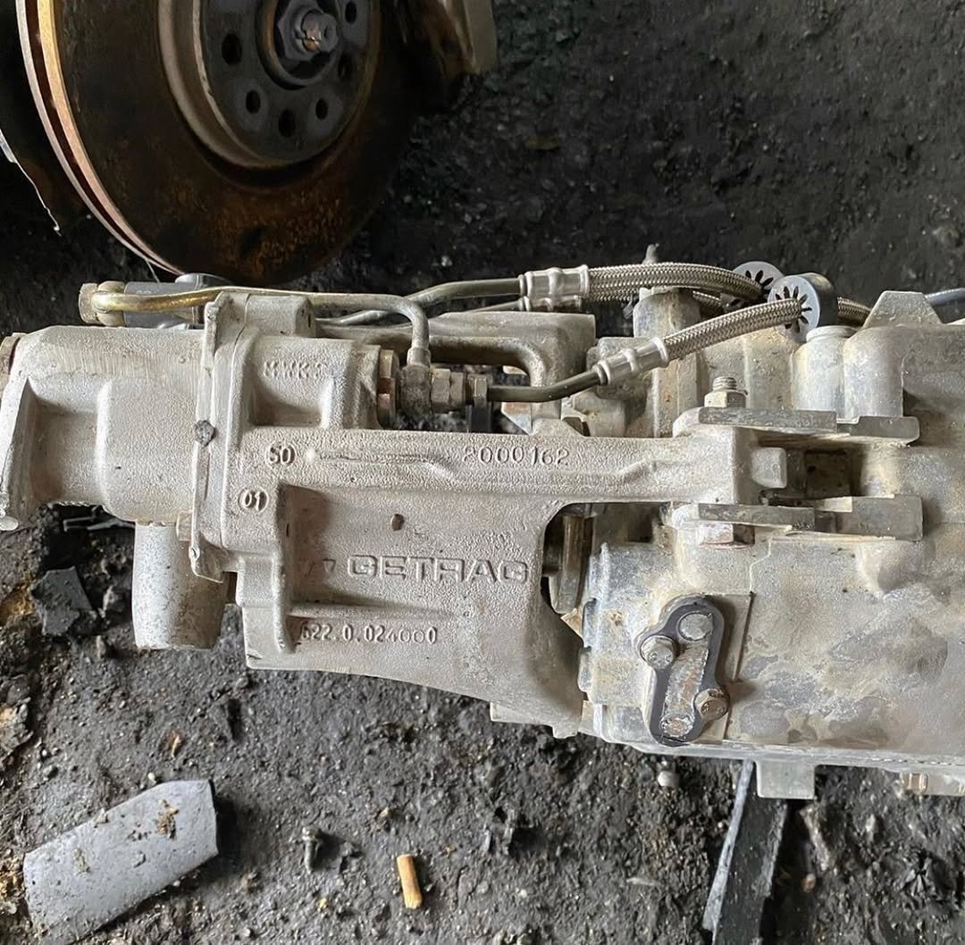 BMW M3 E46 S54B32 3.2L Complete Engine with 6-Speed Manual Transmission For Sale - Image 4