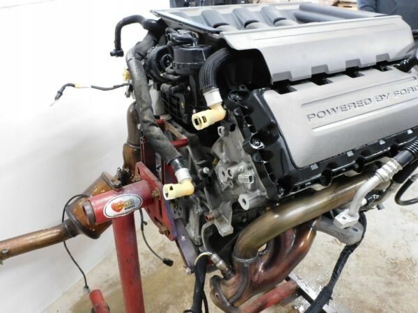 Ford Mustang 5.0L V8 Coyote Complete Engine - Image 5