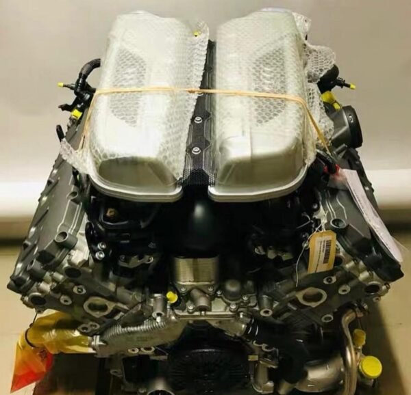 Lamborghini & Audi R8 5.2L V10 Used Engine - Image 3