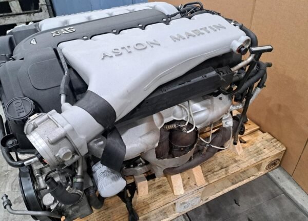 2015 Aston Martin DB9 Engine - Image 4