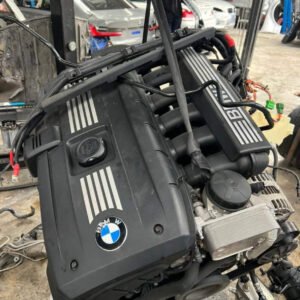 BMW N52 engine and transmission palletised for delivery