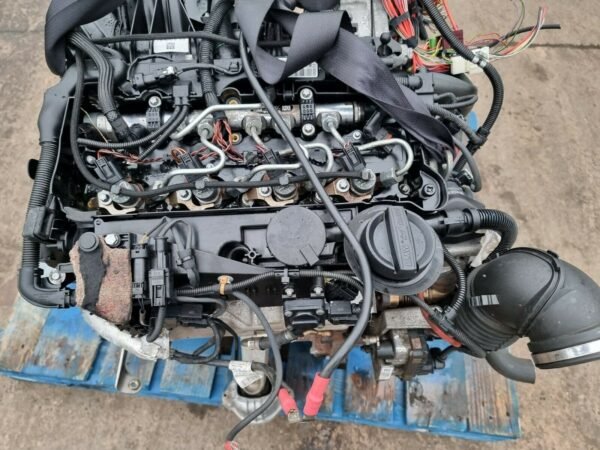 BMW N47D20 COMPLETE ENGINE WITH TRANSMISSION - Image 3