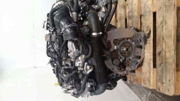 Volkswagen Passat B7 (358) 2.0 TDI Engine - Image 4