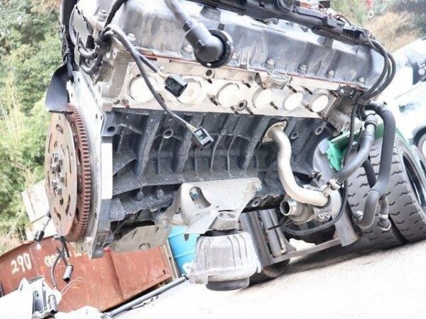 BMW 3 Series 2005 ABA-VB25 N52B25A Engine - Image 7